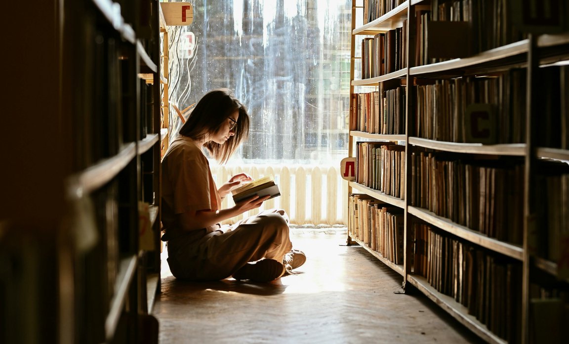 Literatura dokáže být oporou v těžkých obdobích..jpg