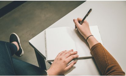 Proč je leden ideální měsíc začít psát, ale špatný měsíc chtít výsledek